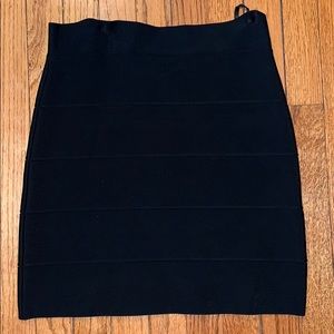 NWT BCBG black bandage skirt